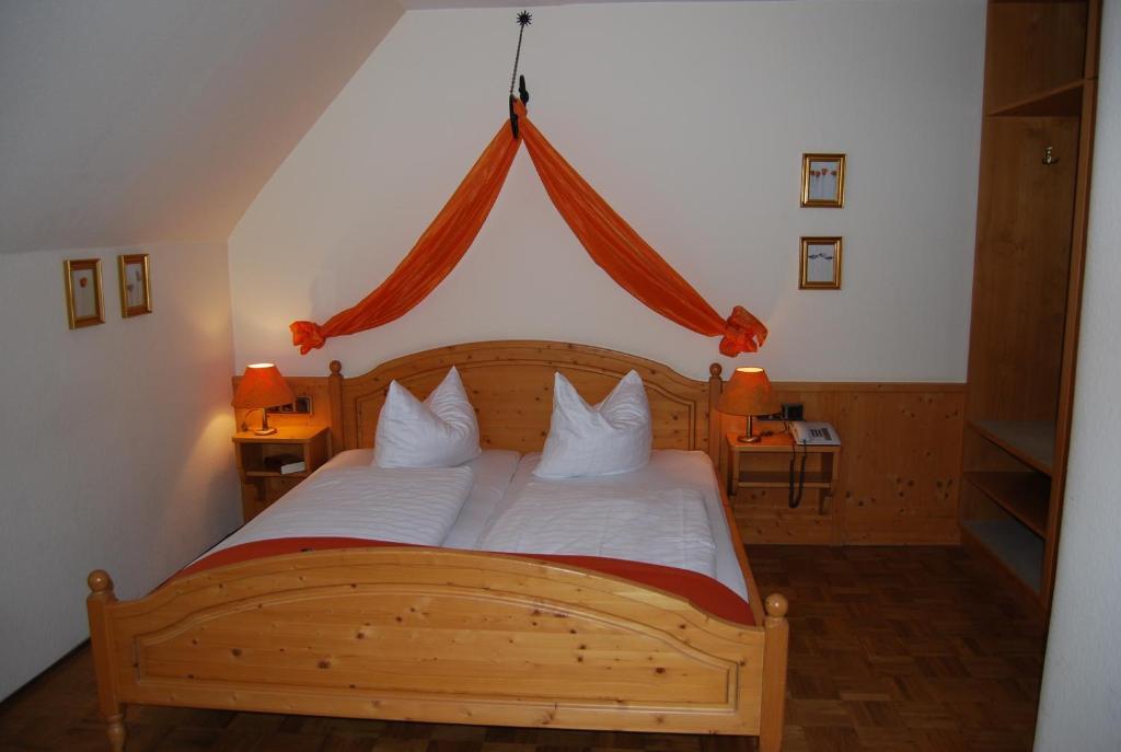 Landhotel St. Gereon Nackenheim Bilik gambar
