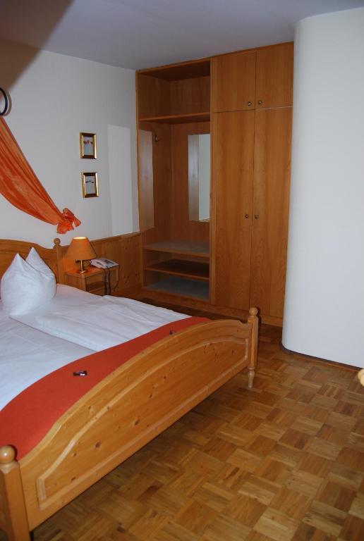 Landhotel St. Gereon Nackenheim Bilik gambar