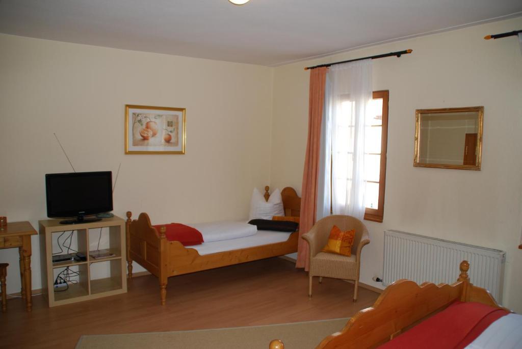 Landhotel St. Gereon Nackenheim Bilik gambar